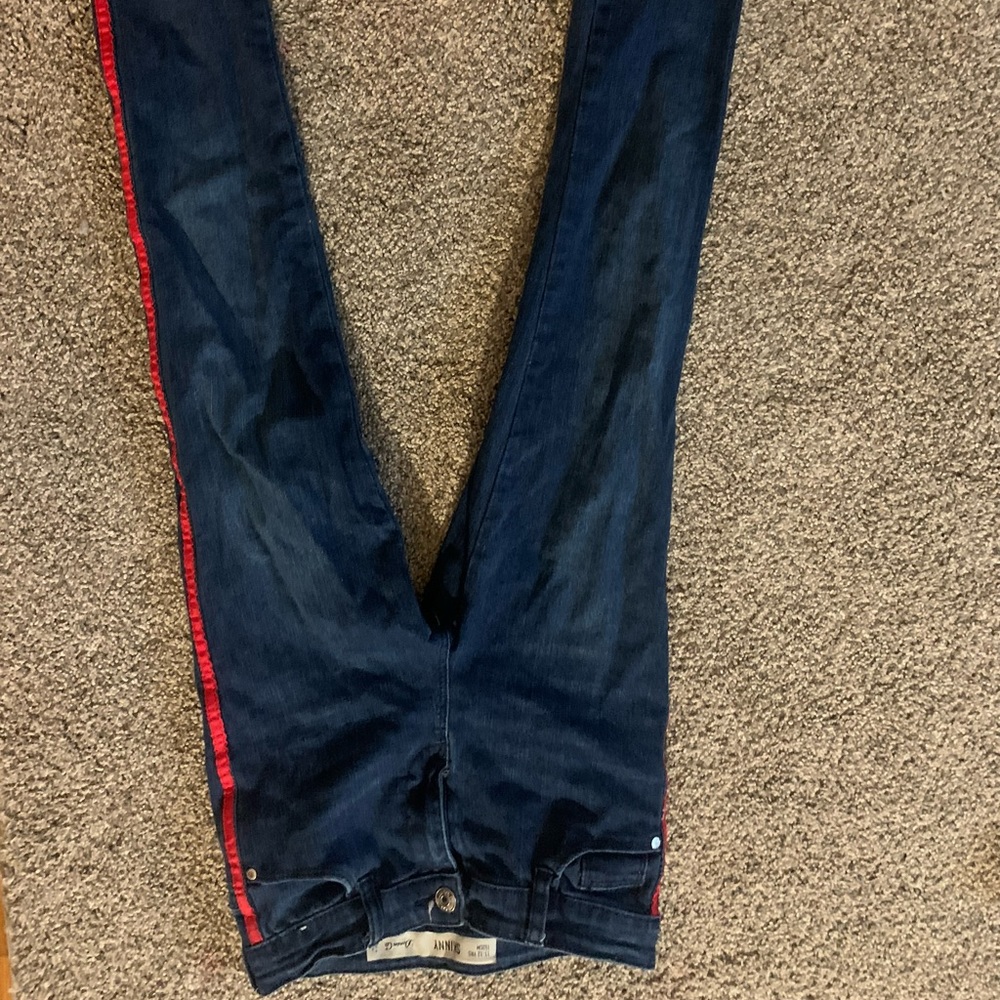 Frayed bottom skinny red stripe jeans